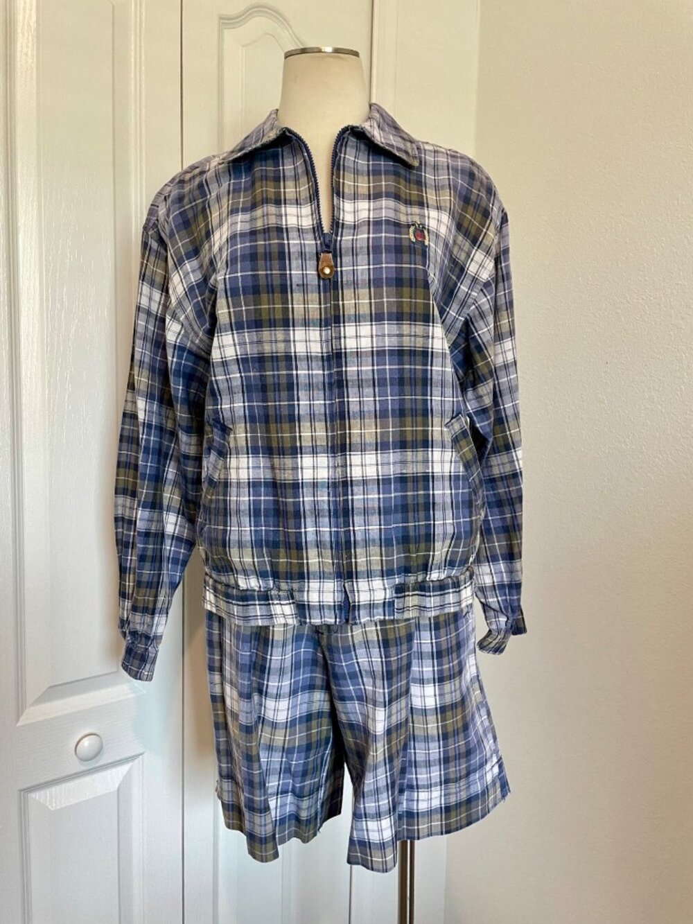 Vintage 90s Bugle Boy Blue Plaid Woman’s Jacket + Shorts 2-Piece Set Size S/6 - Picture 6 of 16